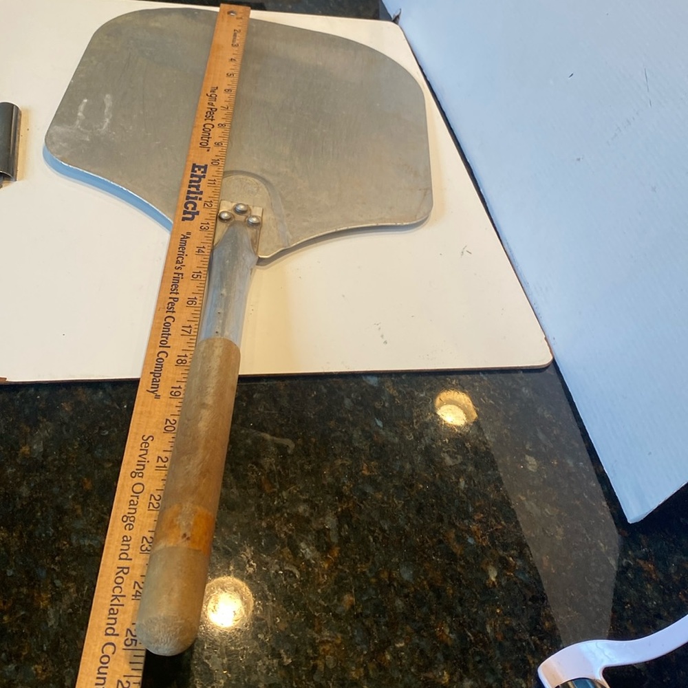Vintage American Metalcraft Inc. 25-1/2” long Aluminum Pizza Peel